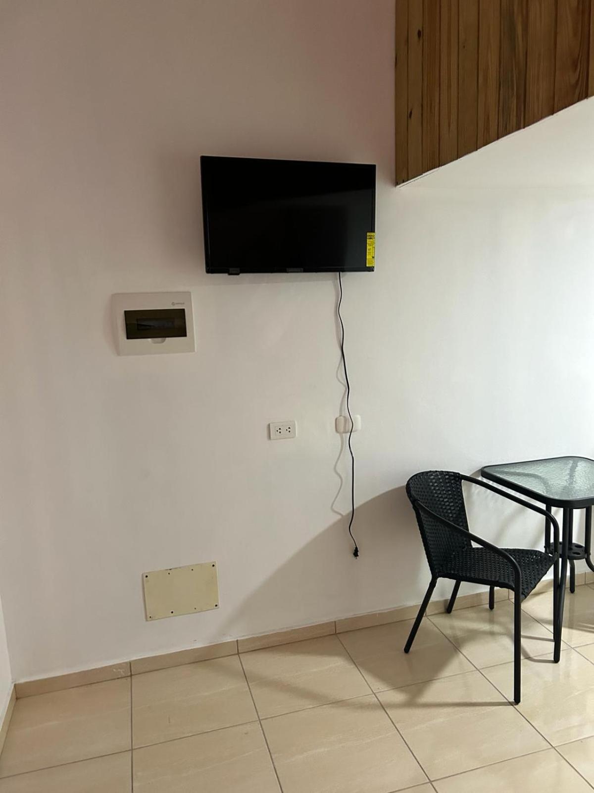 Hillmon'S Hotel Bar Lounge Sosua Bagian luar foto