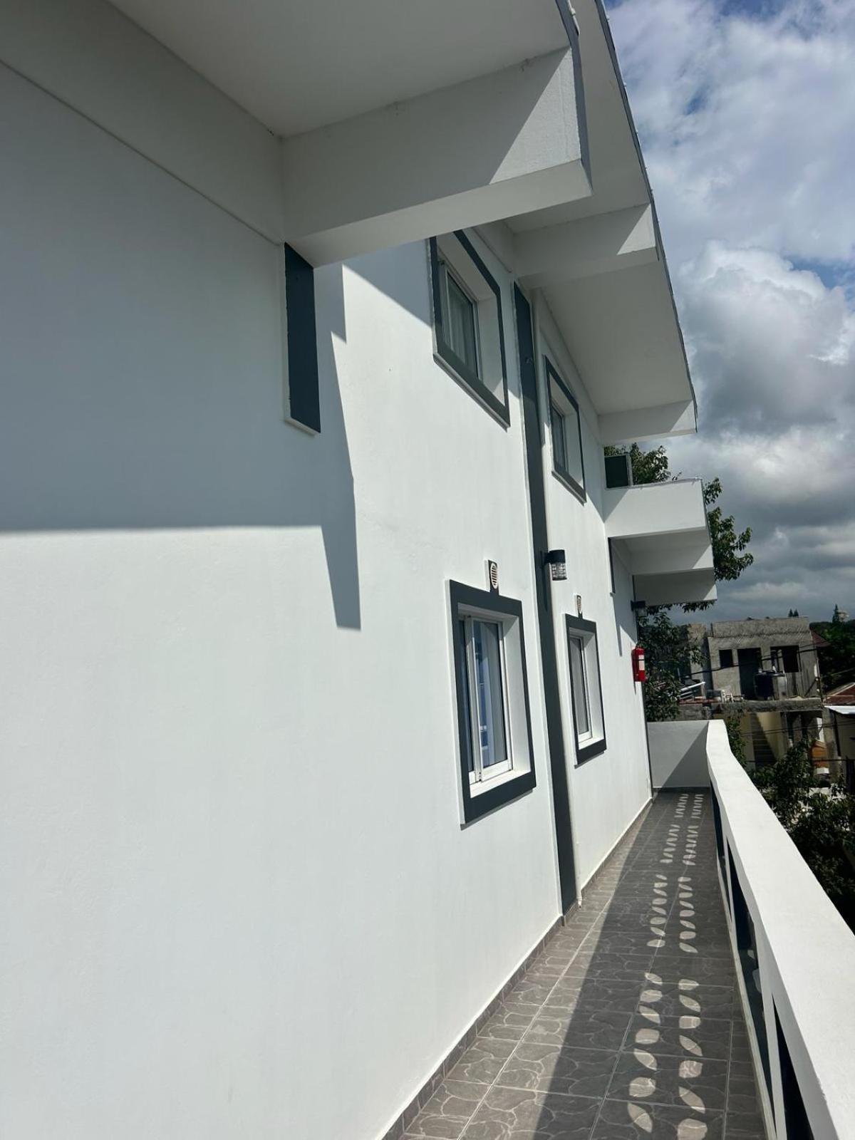 Hillmon'S Hotel Bar Lounge Sosua Bagian luar foto
